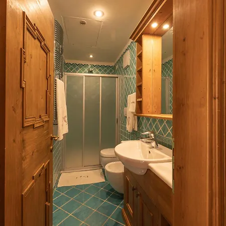 Casa Ciclamino, Direttamente Sul Corso Di Cortina Dampezzo